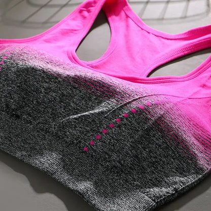 Soutien-gorge de sport sans couture.